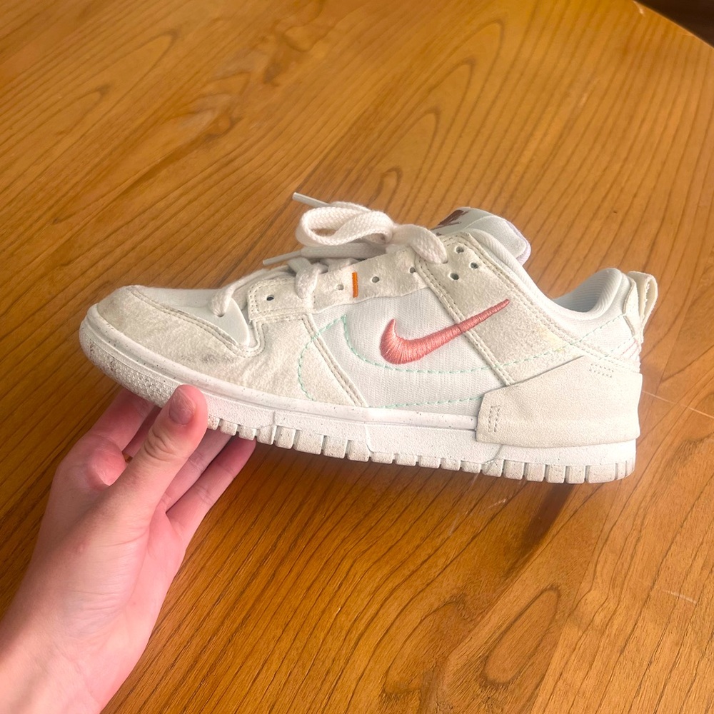 Women’s Nike Dunks